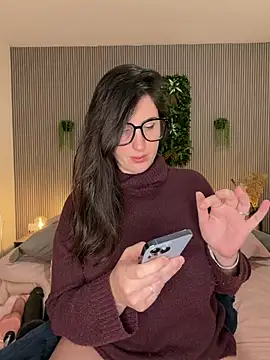 Snapshot of MysteryGirl__ chatting on 9, 2, 2026 MysteryGirl online show from 9, 2, 2026