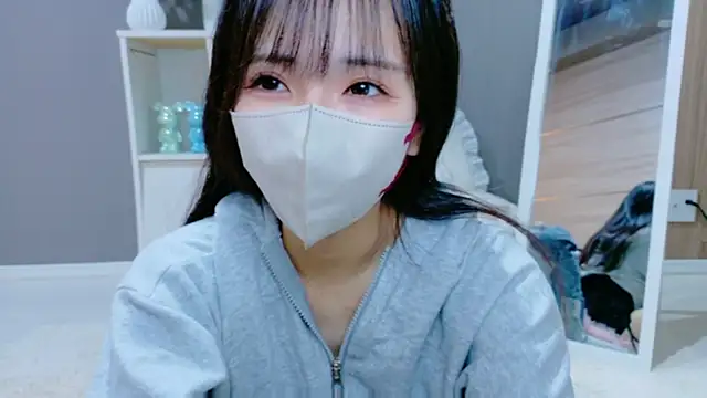 Mimi-Dreammood online show from 2, 12, 2025