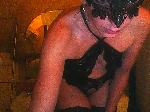 Anaiscpl2405 online show from 10, 11, 2025