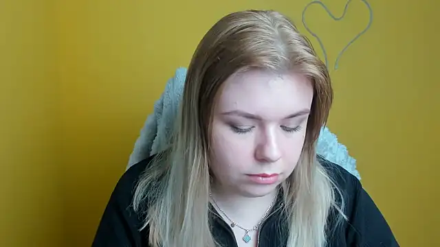 Snapshot of SusannaNight chatting on 1, 12, 2025 SusannaNight online show from 1, 12, 2025