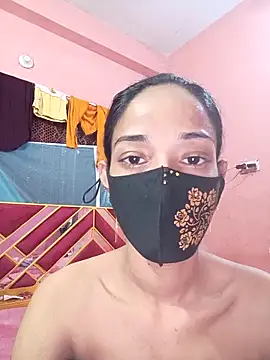 Green LaDY66 online show from 20, 4, 2026