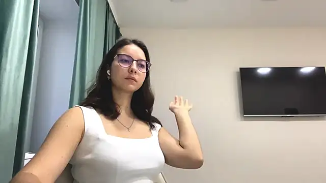 Snapshot of Allisgree chatting on 30, 10, 2025 Allisgree online show from 30, 10, 2025