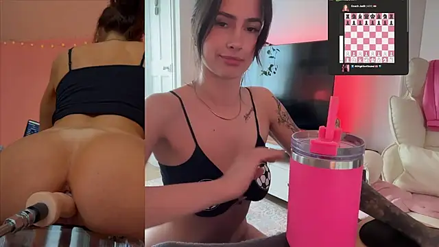 SpicyLunaaa online show from 1, 7, 2026