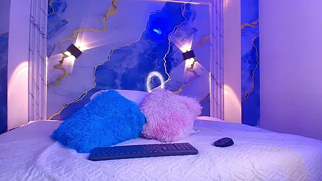 Girls from medellin online show from 2, 11, 2025