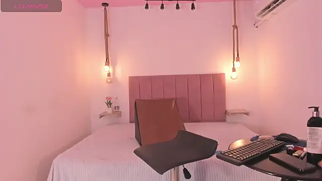 BabyBrown   online show from 5, 12, 2025