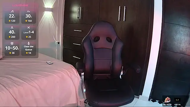 Snapshot of Marnie_Gray chatting on 3, 11, 2025 Marnie Gray online show from 3, 11, 2025