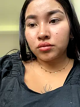 Snapshot of Vickybon chatting on 15, 12, 2025 Vickybon online show from 15, 12, 2025