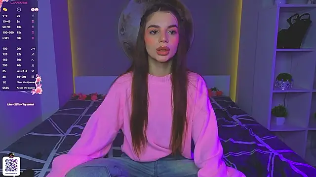 Snapshot of LauraHansil chatting on 3, 3, 2026 LauraHansil online show from 3, 3, 2026