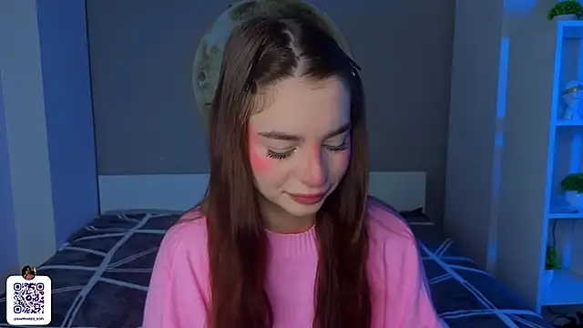 Snapshot of LauraHansil chatting on 11, 3, 2026 LauraHansil online show from 11, 3, 2026