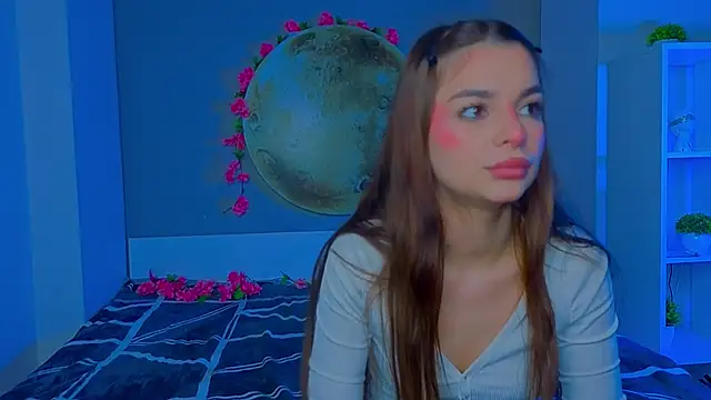 Snapshot of LauraHansil chatting on 12, 3, 2026 LauraHansil online show from 12, 3, 2026