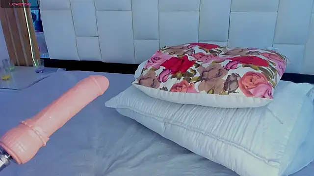 alana  ramos online show from 22, 3, 2026