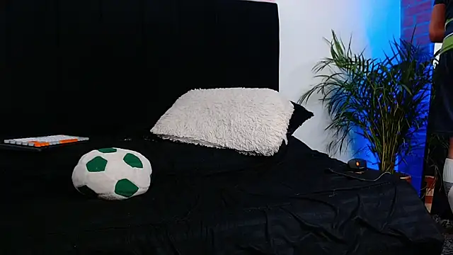 Snapshot of jaiden_thoner chatting on 9, 11, 2025 jaiden thoner online show from 9, 11, 2025