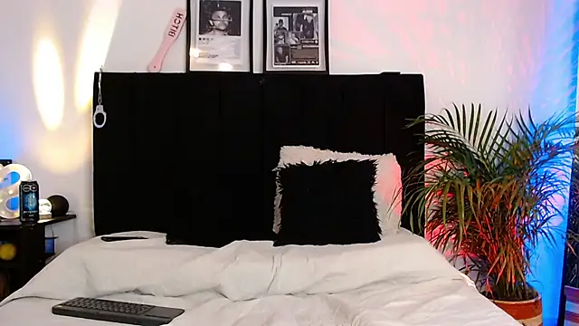 Snapshot of jaiden_thoner chatting on 27, 11, 2025 jaiden thoner online show from 27, 11, 2025