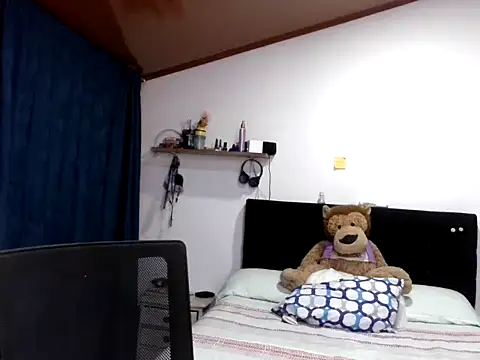 KendallTwisTx online show from 4, 12, 2025