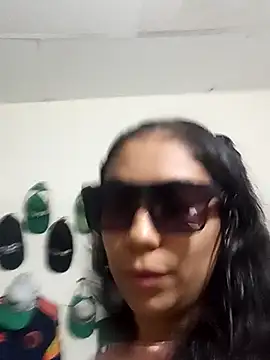 Snapshot of Zafiro_G chatting on 4, 12, 2025 Zafiro G online show from 4, 12, 2025