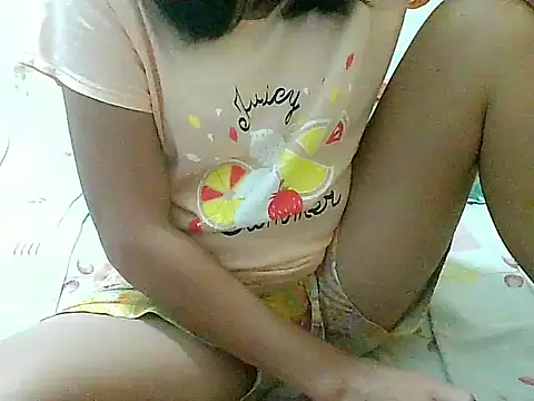 nhicole4u online show from 1, 12, 2025