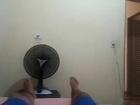 Snapshot of Ferreira87 chatting on 12, 11, 2025 Ferreira87 online show from 12, 11, 2025