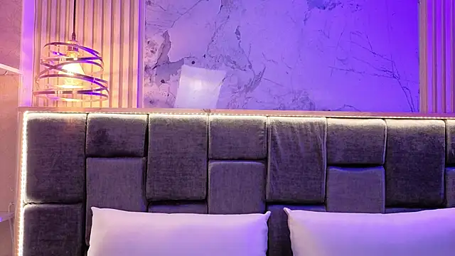 Im-Lola online show from 6, 11, 2025