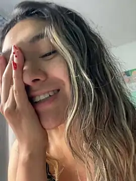 Im-Lola online show from 2, 4, 2026