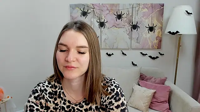 AriaAmaren online show from 2, 11, 2025