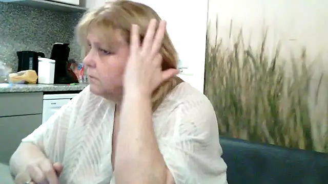 Sylviastar46 online show from 29, 3, 2026