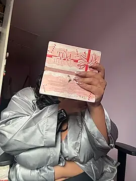 Snapshot of kennedylorel chatting on 31, 10, 2025 kennedylorel online show from 31, 10, 2025