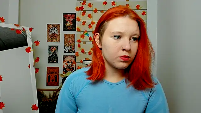 Snapshot of FoxPlayXX chatting on 2, 11, 2025 FoxPlayXX online show from 2, 11, 2025