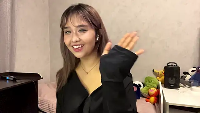 LovelyLara online show from 5, 11, 2025