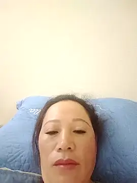 Snapshot of let-go chatting on 2, 11, 2025 let-go online show from 2, 11, 2025