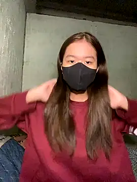 Snapshot of BUNNY050465 chatting on 26, 11, 2025 BUNNY050465 online show from 26, 11, 2025