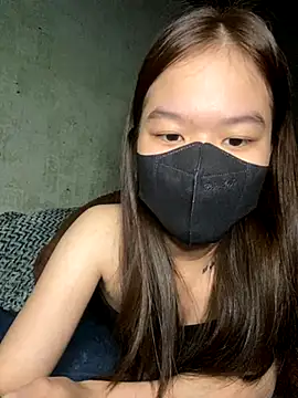 Snapshot of BUNNY050465 chatting on 2, 12, 2025 BUNNY050465 online show from 2, 12, 2025