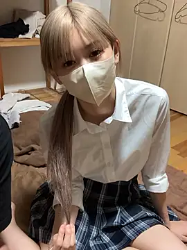 Snapshot of nene_2416 chatting on 1, 11, 2025 nene 2416 online show from 1, 11, 2025