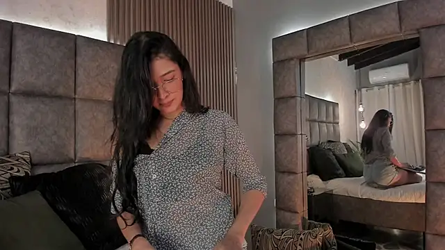 Snapshot of BrigitteVons chatting on 15, 1, 2026 BrigitteVons online show from 15, 1, 2026