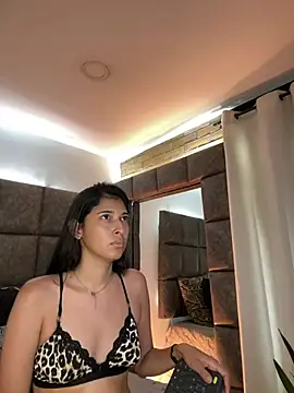 Snapshot of BrigitteVons chatting on 2, 4, 2026 BrigitteVons online show from 2, 4, 2026