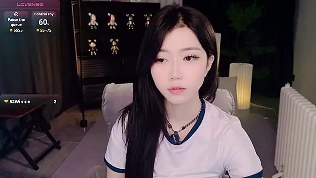 Snapshot of wanoubaobao chatting on 28, 11, 2025 wanoubaobao online show from 28, 11, 2025