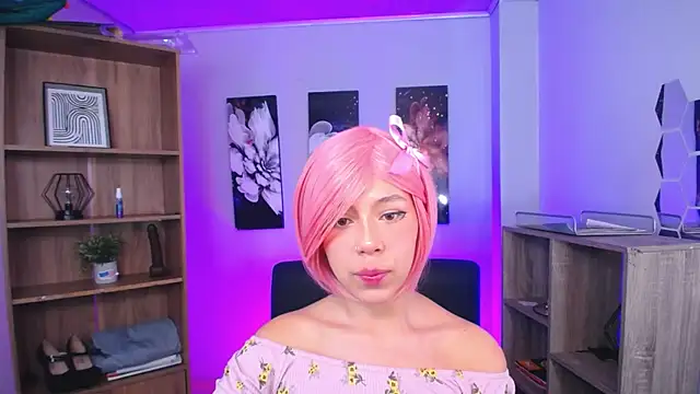 Snapshot of roseefancy19 chatting on 21, 11, 2025 roseefancy19 online show from 21, 11, 2025