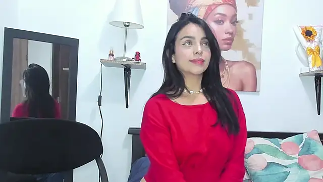 Snapshot of MailynAndNick chatting on 5, 12, 2025 MailynAndNick online show from 5, 12, 2025