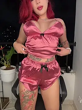 Snapshot of Raven_DeVille chatting on 11, 11, 2025 Raven DeVille online show from 11, 11, 2025