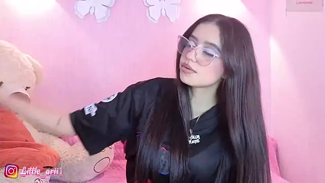 Little arii online show from 13, 5, 2026