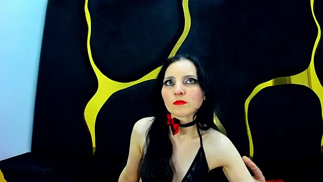 Morticia Black online show from 15, 12, 2025