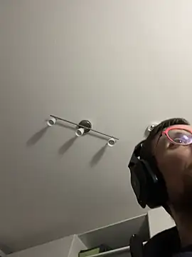 Guttermann online show from 26, 11, 2025