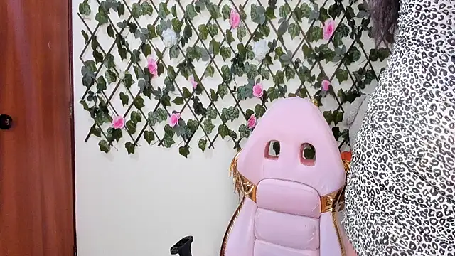 melani ferraraa  online show from 16, 11, 2025