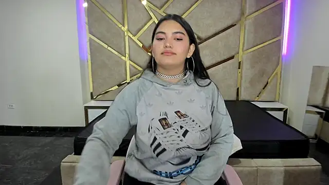 Frrreyaa online show from 7, 11, 2025