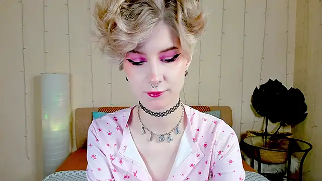 Snapshot of Angel_Julles chatting on 1, 11, 2025 Angel Julles online show from 1, 11, 2025