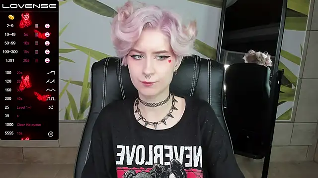 Snapshot of Angel_Julles chatting on 23, 11, 2025 Angel Julles online show from 23, 11, 2025