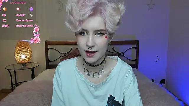 Snapshot of Angel_Julles chatting on 4, 12, 2025 Angel Julles online show from 4, 12, 2025