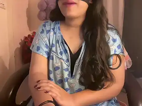 Snapshot of Shilpa_7 chatting on 23, 11, 2025 Shilpa 7 online show from 23, 11, 2025