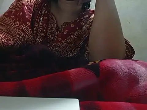 Snapshot of Nancy_queen001 chatting on 19, 11, 2025 Nancy queen001 online show from 19, 11, 2025