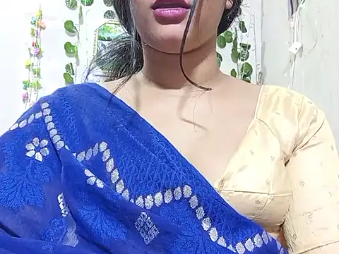 Snapshot of Nancy_queen001 chatting on 20, 11, 2025 Nancy queen001 online show from 20, 11, 2025