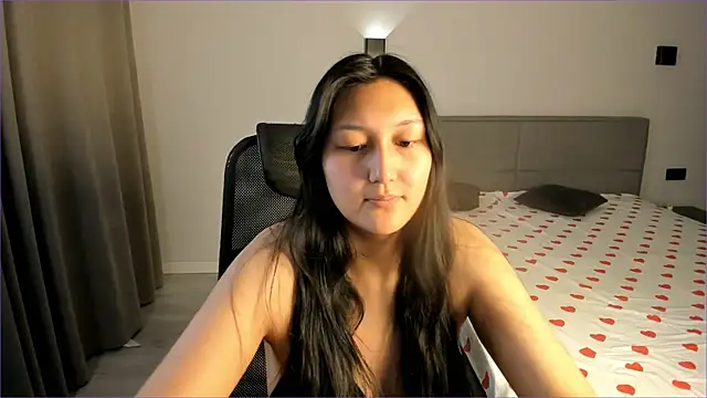 Yunamini online show from 3, 12, 2025